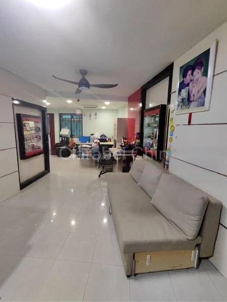 Premium HDB for Sale in  677C Jurong West Street 64 - Image 9